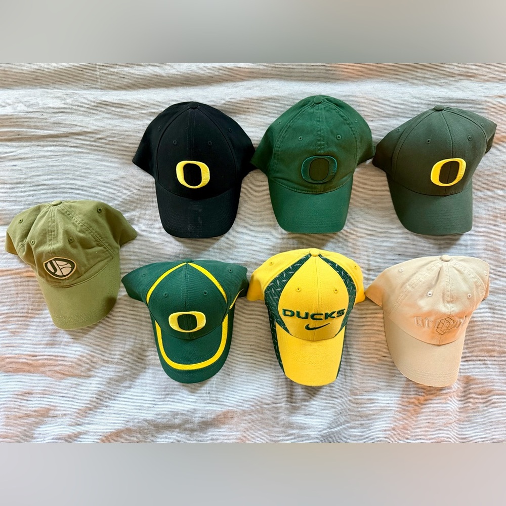 Oregon Ducks Hats - Lot of 7